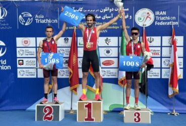 مدال طلای مسابقات دواتلون کاپ آسیایی بر گردن ورزشکار گلستانی