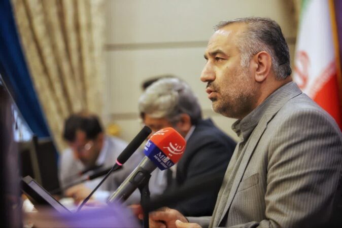 الزام بانکها به بازگرداندن سود مازاد به تولید کنندگان