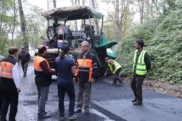 آسفالت ۱۲ کیلومتر از محور روستایی درازنو در غرب گلستان