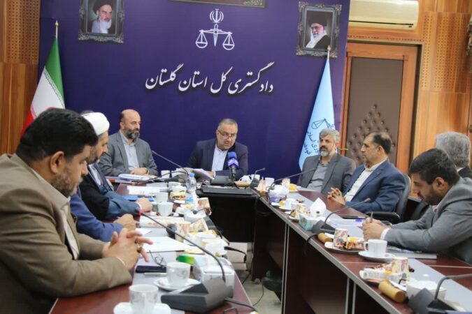 کمک های نقدی و غیرنقدی داوطلبان نمایندگی مجلس در پوشش امور خیریه ، تبلیغ انتخاباتی تلقی می شود و جرم است