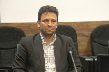 عدم رعایت حق تقدم توسط برخی از خودروها در سطح شهر گرگان