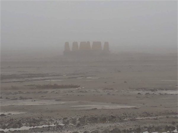 مرزبندی زمین های حاصل از پسروی آب دریا در سواحل گلستان آغاز شد .