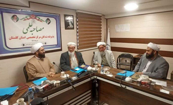 پاسخگویی به سوالات و شبهات روز نیاز به متخصص دارد