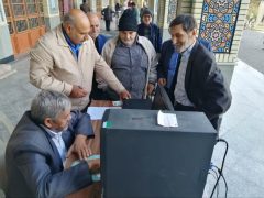 توزیع سیم کارت رایگان همراه اول در نماز جمعه شهرستان علی آباد کتول