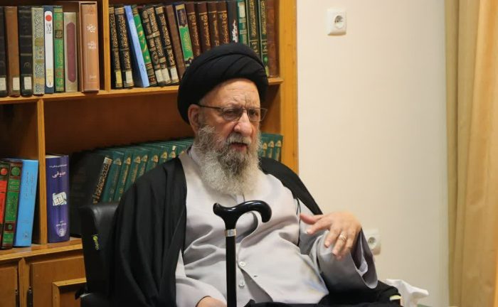 دشمن برای جوانان دام پهن کرده است / وظیفه امام جمعه تبلیغ و تبیین دین است