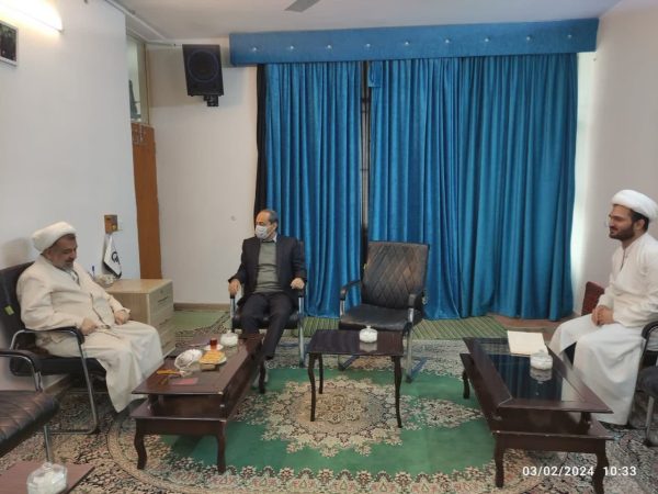 هم اندیشی رئیس مخابرات شهرستان گنبد با امام جمعه این شهرستان