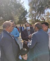گفتگوی رئیس مخابرات گنبد با مردم در حاشیه مراسم افتتاح پروژه های این شهرستان