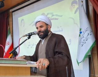 حضور باشکوه در انتخابات پاسخ محکمی برای یاوه گویی دشمن است / مسیر رشد و ارتقاء طلاب اهل سنت فراهم است