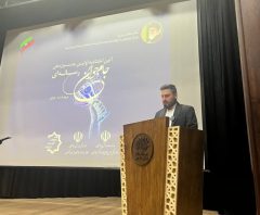 هدف از جشنواره فوق پرداختن رسانه ای به مسئله جوانان در محورهای مشخص شده است