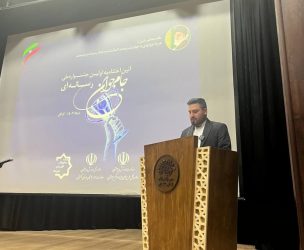 هدف از جشنواره فوق پرداختن رسانه ای به مسئله جوانان در محورهای مشخص شده است