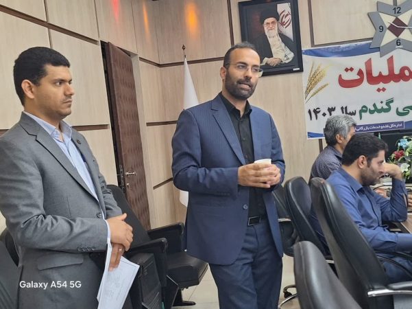 بازدید میدانی اداره کل غله و خدمات بازرگانی گلستان از ۲ مرکز خرید گندم