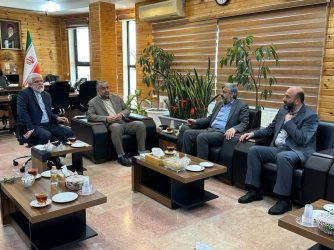 حضور رئیس کل دادگستری و دادستان مرکز استان در ستاد انتخابات