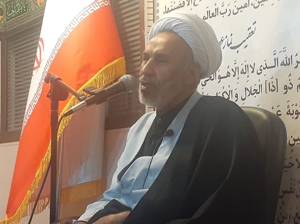 واقعه عاشورا درس شهادت، عدالت، خداپرستی و پایبندی به ولایت را به بشریت آموخت