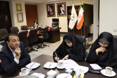 برگزاری جلسه توسعه نیروگاه زیست توده در استان گلستان در دفتر سازمان مدیریت پسماند