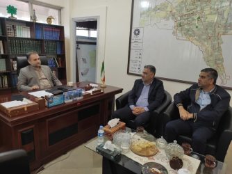 نشست فرماندار با رئیس بنیاد شهید و رئیس اداره کار گرگان