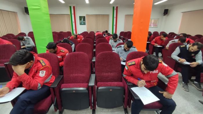 برگزاری آزمون ضمن خدمت آتش نشانان شهر گرگان