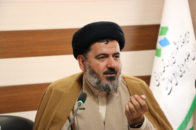 خارج کردن قرآن از مهجوریت در ماه رمضان اتفاق می افتد