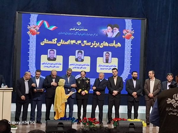 گلریزان ۲۰۰ میلیون تومان خانواده کشتی برای آزادی زندانیان غیرعمد و مالی