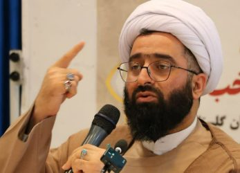 گول فضای مجازی و جو رسانه ای دشمن را نخوریم / ذوق‌زدگی و خوش‌بینی در این زمینه، فرستادن پیام غلط به دشمن است