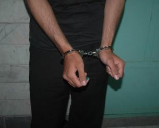 زمین گیری سارق موتورسیکلت در آق قلا