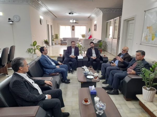 دیدار مدیر کل بنیاد مستضعفان با مدیر کل ثبت اسناد و املاک استان گلستان