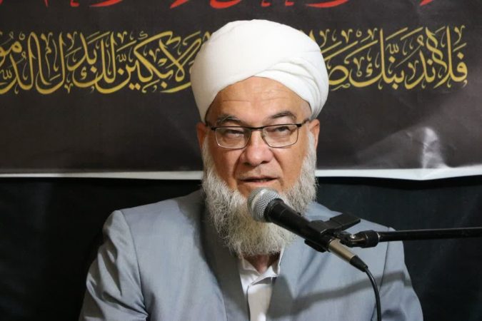 امام حسین(ع) چراغ هدایت است