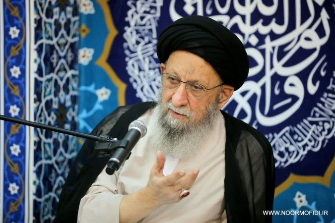 فضای مجازی و تغییرات اجتماعی، دلایل فاصله جوانان از ارزش‌های دینی و فرهنگی است