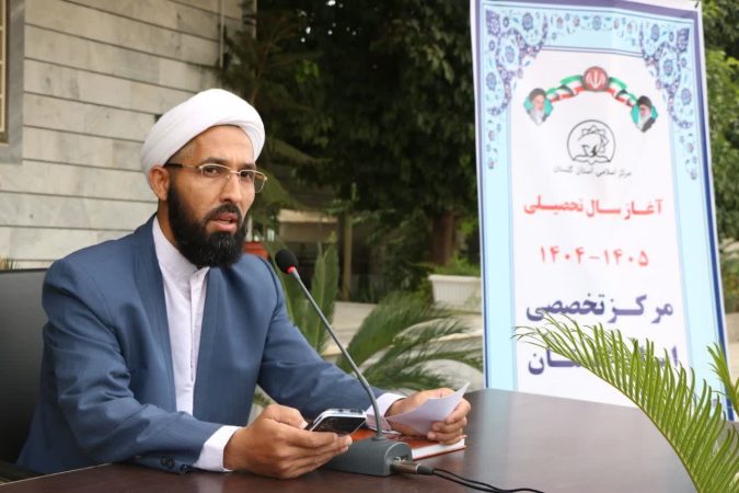 مسیر طلب علم، راه روشن خدمت به طلاب و دانش پژوهان است