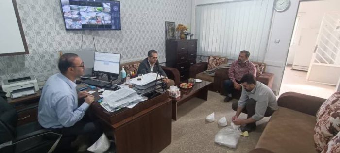 کنترل کیفی کودهای داخلی؛ نمونه‌برداری از سولفات پتاسیم با نظارت مهندس سلیمی در گلستان انجام شد