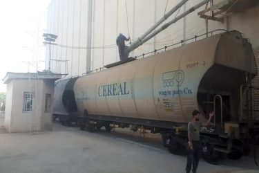 گلستان آماده واردات گندم از مرز ریلی اینچه‌برون است
