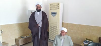 روحانیت وارثان پیامبر(ص) و مسئولان بزرگ جامعه هستند