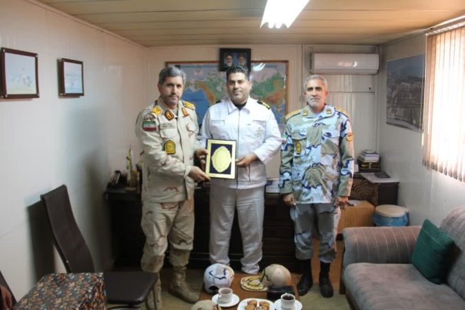فرمانده مرزبانی استان گلستان و فرمانده پایگاه دریایی شرق مازندران دیدار تعاملی نمودند