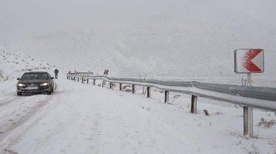 بسته شدن همه محورهای کوهستانی استان به جز محور جنگل گلستان