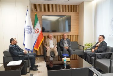 حضور مدیرکل امور مالیاتی گلستان در کانون وکلای دادگستری استان به مناسبت هفته وکیل مدافع