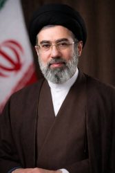قدرت اله نظری مدیر کل آموزش و پرورش استان گلستان در پیامی انتخاب رهبر معظم انقلاب اسلامی را به ایشان و ملت بزرگ ایران تبریک گفت