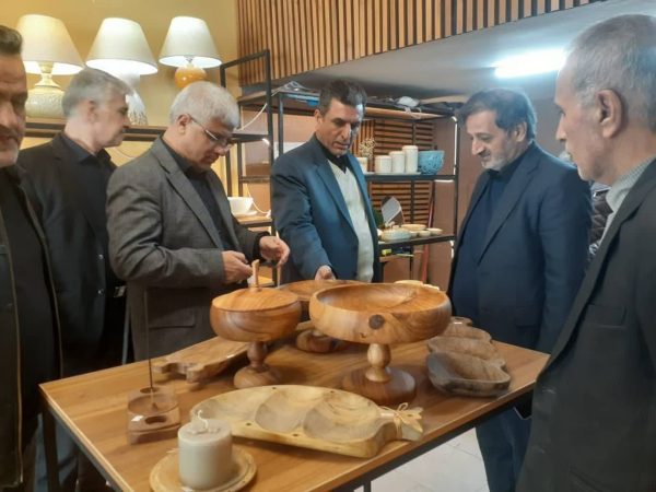 بازدید میدانی معاون استاندار از بازار و واحد‌های تولیدی شهرک صنعتی بندرگز