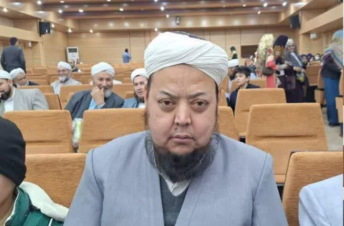 علما از ستون‌های مهم تقویت وحدت و آرامش اجتماعی به شمار می‌آیند / تاب‌آوری اجتماعی و نقش علما در تقویت امید و همبستگی جامعه بی‌بدیل است