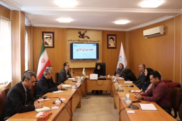 موفقیت هر نهادی، در گروی انجام کار گروهی و تعامل است