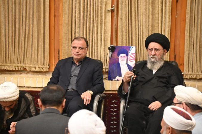 حضور استاندار گلستان و آیت‌الله نورمفیدی در مراسم عزاداری شهادت امام جعفر صادق(ع) در مسجد جامع گلشن