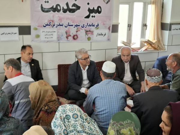 میز خدمت در مسجد امام رضا (ع) محله ساحل ۳۵ بندرترکمن برگزار شد