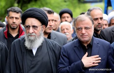 برگزاری مراسم عزاداری و دسته‌روی روز شهادت امام جعفر صادق‌(ع) در گرگان با حضور آیت‌الله نورمفیدی و استاندار گلستان