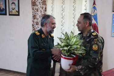 در پیامی ۲۹ فروردین ماه روز ارتش جمهوری اسلامی ایران را تبریک گفت