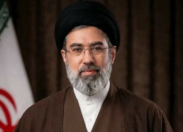 پیام تقدیر و تشکر رهبر معظم انقلاب حضرت آیت الله سیدمجتبی خامنه‌ای از آیت الله سید مجتبی نورمفیدی