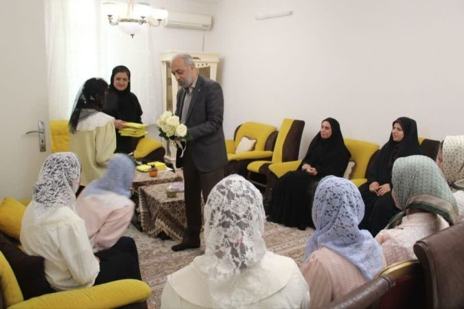 دیدار مدیر مخابرات منطقه گلستان با دختران موسسه خیریه خیراندیشان گرگان
