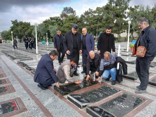 حضور مدیرکل ورزش و جوانان گلستان و مسئولان بسیج ورزشکاران در آئین تجلیل از شهدای ورزشکار در گرگان
