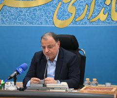 استاندار گلستان: نقش اساسی کارگران در تحقق شعار سال و توسعه استان