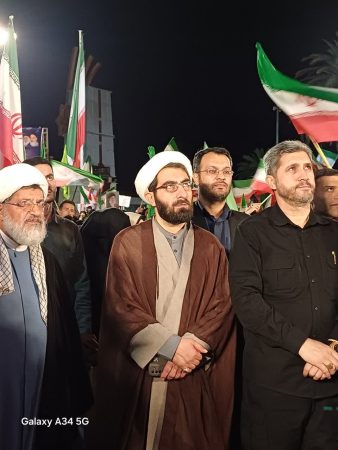 مشارکت رئیس عقیدتی سیاسی فراجا و فرماندهان استان در اجتماع باشکوه شبانه گرگان