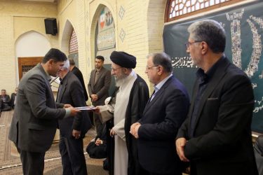 تجلیل از مدیران مواکب شهر گرگان پس از ۵۷ شب خدمت در تجمعات مردمی میدان شهرداری
