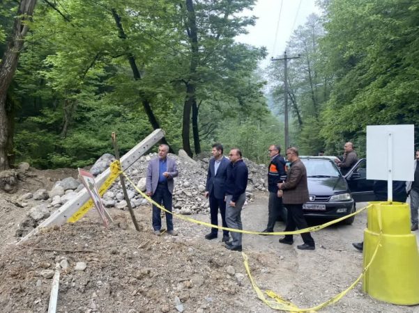 بازدید میدانی مسئولان استان از خسارات سیلاب زیارت گرگان و برگزاری نشست مدیریت بحران در روستا