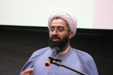 نقش محوری علما در صیانت از دین، رمز ماندگاری انقلاب اسلامی است